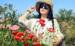 撕开奶罩揉吮奶头A片久久下载